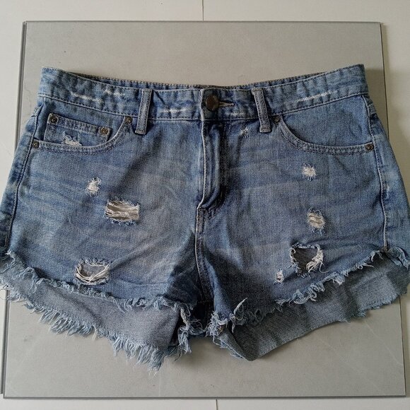 FREE PEOPLE | Cut Off Shorts - Picture 1 of 7